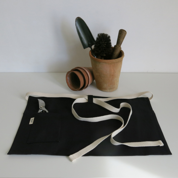 apron
