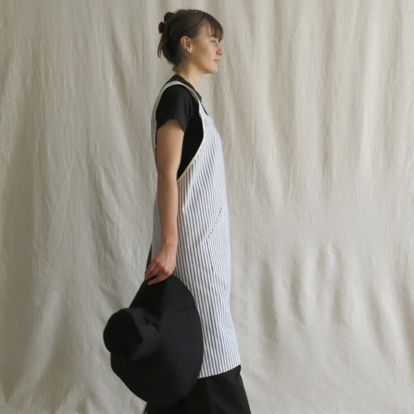 cross back apron